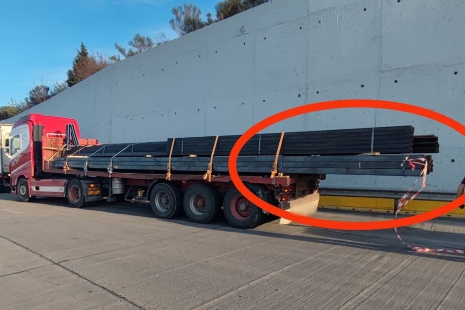 Εκατοντάδες Πρόστιμα σε Οδηγούς Φορτηγών στη Θεσσαλονίκη: 807 Παραβάσεις σε Τρεις Μήνες – Εντατικοί Έλεγχοι για την Ασφάλεια και τη Νομιμότητα