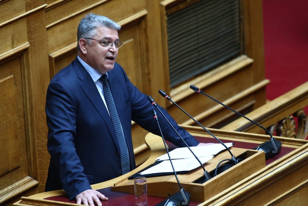 Νατσιός: «Οι ανασχηματισμοί δεν σώζουν την κυβέρνηση, της λείπει το καλό υλικό»