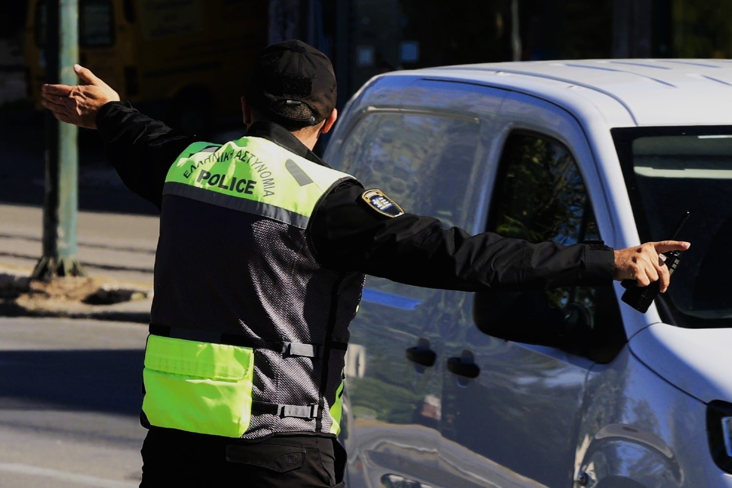 Αυξημένοι Έλεγχοι στην Αττική: 37.559 Παραβάσεις και Εκατοντάδες Ατυχήματα Καταγράφηκαν τον Μάρτιο του 2026