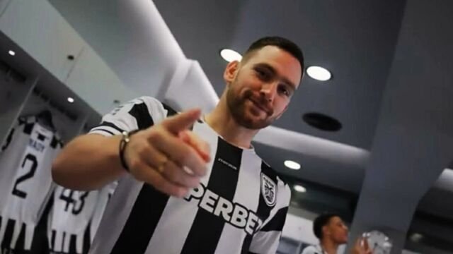 Ο ΠΑΟΚ Υποδέχεται τη Super Bet: Νέα Εποχή στη Φανέλα με Πρωταγωνιστές τους Παίκτες στην Τούμπα (Βίντεο)