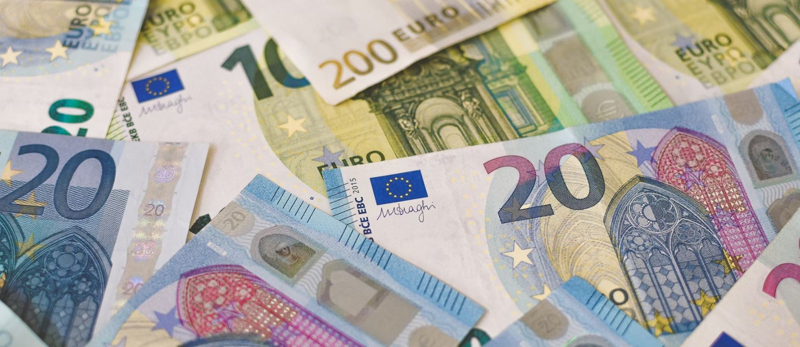 Εφορία: Παράταση για έναν ακόμη χρόνο στο «πάγωμα» του επιτοκίου της πάγιας ρύθμισης οφειλών – Όλες οι λεπτομέρειες