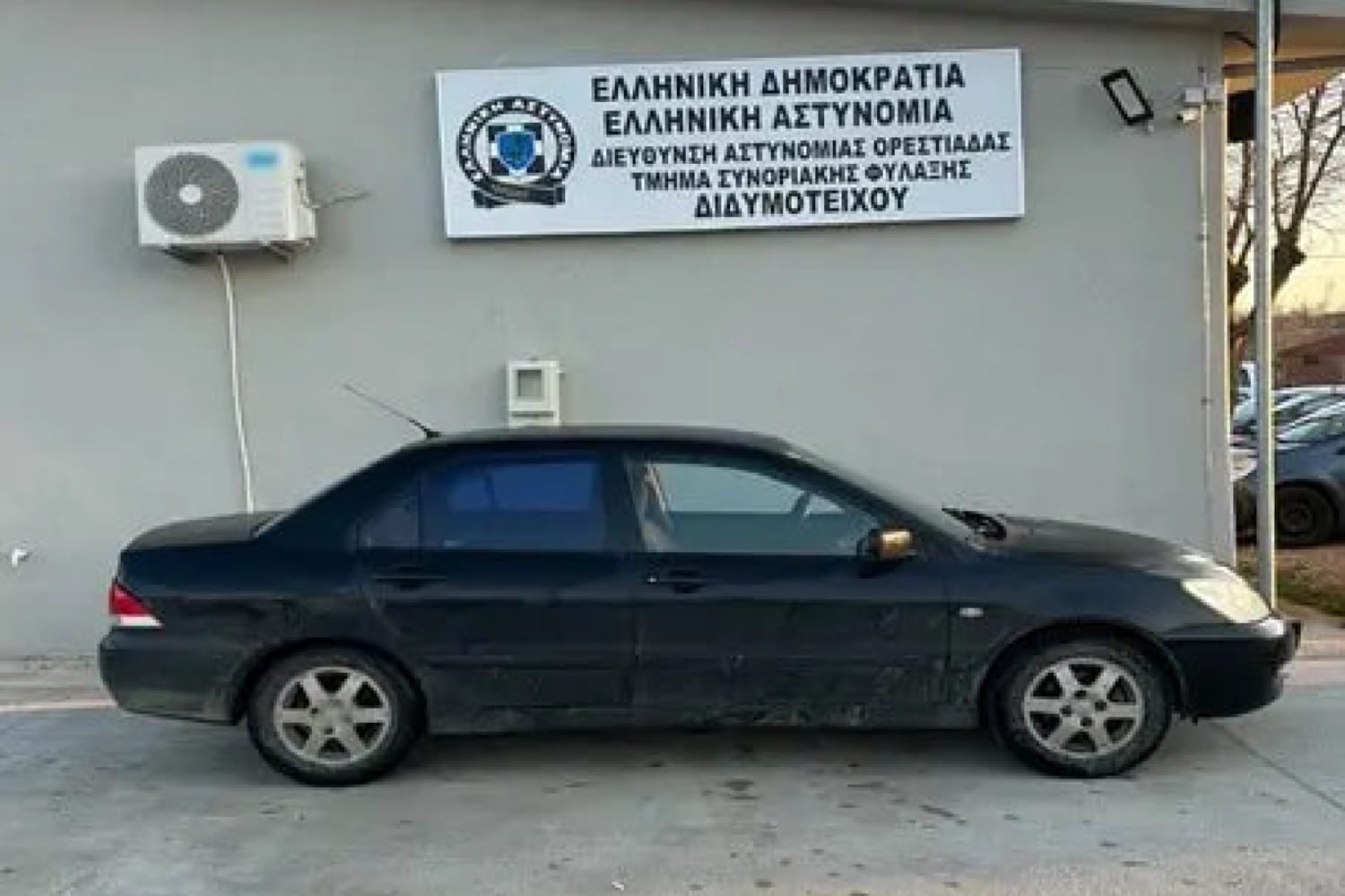 Συλλήφθησαν δύο διακινητές σε Καβάλα και Έβρο, μετέφεραν 13 παράτυπους μετανάστες