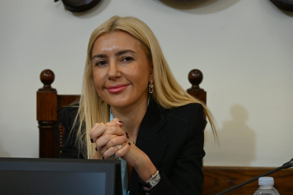 Αποκαλύπτονται Νέοι Διάλογοι της Φωτεινής Αραμπατζή για τον ΟΠΕΚΕΠΕ: «Πότε θα τον πληρώσουμε;», «Γίνεται να μην του…»