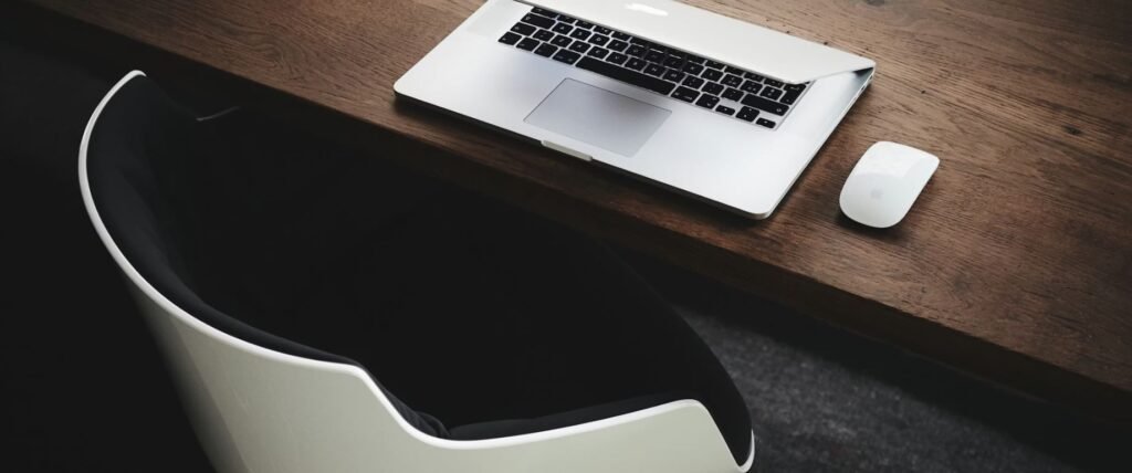 Αύξηση 40 ευρώ στους μισθούς στο Δημόσιο και τους ΟΤΑ – Όλα όσα προβλέπει η εγκύκλιος Πετραλιά