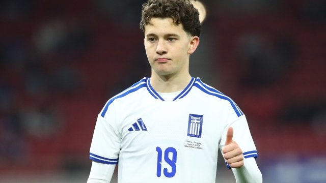 Ο Κωνσταντίνος Καρέτσας στην Ομάδα των Στόχων: Ποιος Ευρωπαϊκός Γίγαντας Θέλει Να Τον Φέρει Αντί για τον Μπρούνο Φερνάντες;