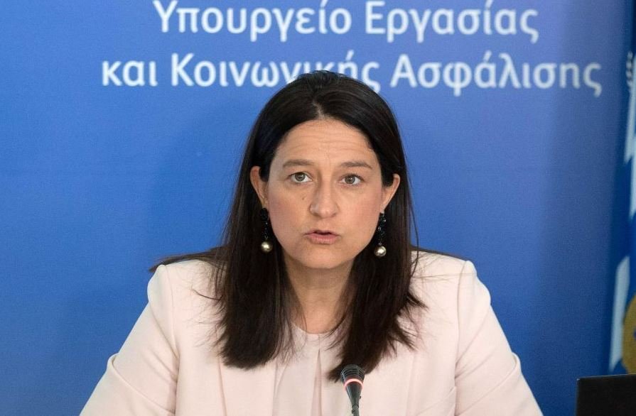 Δώρο Πάσχα 2026: Ο Υπολογισμός Βασίζεται στον Μισθό του Μαρτίου – Διευκρινίσεις από την Υπουργό Νίκη Κεραμέως