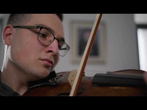 “ΑΠΟΣΤΟΛΗ”: Ανακαλύπτοντας τη Δύναμη της Ευκαιρίας Μέσα από τη Συγκινητική Ιστορία του 17χρονου Θωμά (+video)