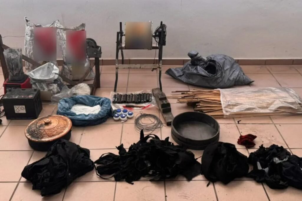 Χίος: Επτά συλλήψεις για παράνομη κατασκευή αυτοσχέδιων ρουκετών – Τραυματισμοί από ανάφλεξη υλικών σε αποθήκη