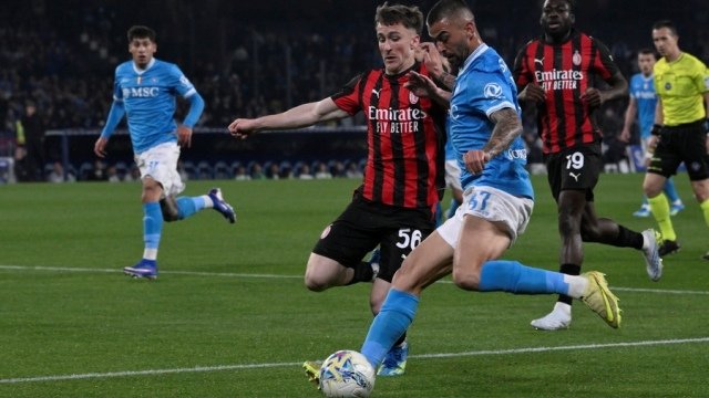 Συνεχίζεται το ασταμάτητο σερί της Νάπολι: Πέμπτη σερί νίκη στη Serie A και άνοδος στη δεύτερη θέση μετά τη νίκη επί της Μίλαν 1-0