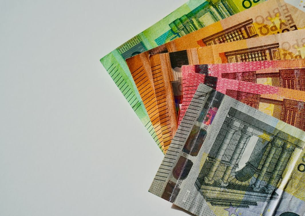 Κλείνει η Τετάρτη η προθεσμία για αιτήσεις κατάρτισης και απασχόλησης ανέργων που λαμβάνουν Ελάχιστο Εγγυημένο Εισόδημα