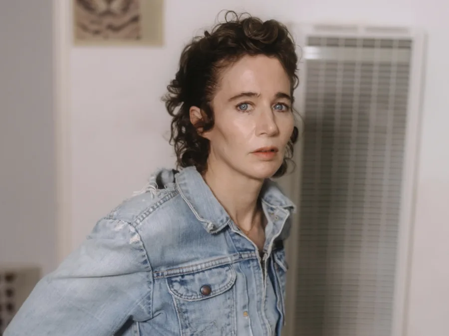 Η Μιράντα Τζουλάι στη Στέγη του Ιδρύματος Ωνάση: Μια Νύχτα Τέχνης, Λογοτεχνίας και Κινηματογράφου