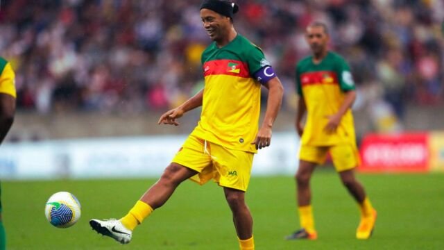 «Ronaldinho: The One and Only»: Το Netflix αφηγείται την πολυδιάστατη ιστορία του Βραζιλιάνου θρύλου