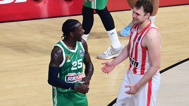 Euroleague: Βεζένκοφ, Ναν και Ιφί θα παλέψουν για το βραβείο του πρώτου σκόρερ – Ποιος έχει το προβάδισμα στην τελευταία αγωνιστική