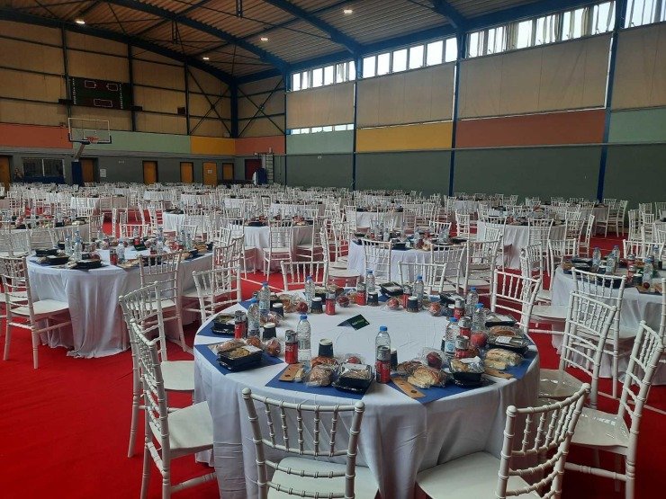 Δήμος Αθηναίων: 1300 Γεύματα Αγάπης Προσφέρθηκαν σε Συμπολίτες μας το Πάσχα