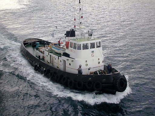 Ναυπηγεία Ελευσίνας: Σε Πλήρη Εξέλιξη η Ναυπήγηση Νέων Ρυμουλκών – Το Στοίχημα της Ασφάλειας και της Ετοιμότητας