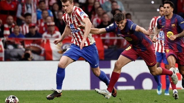 Champions League: Η Ατλέτικο Μαδρίτης πραγματοποίησε την ανατροπή ενάντια στην Μπαρτσελόνα και προκρίθηκε στα ημιτελικά μετά από εννέα χρόνια