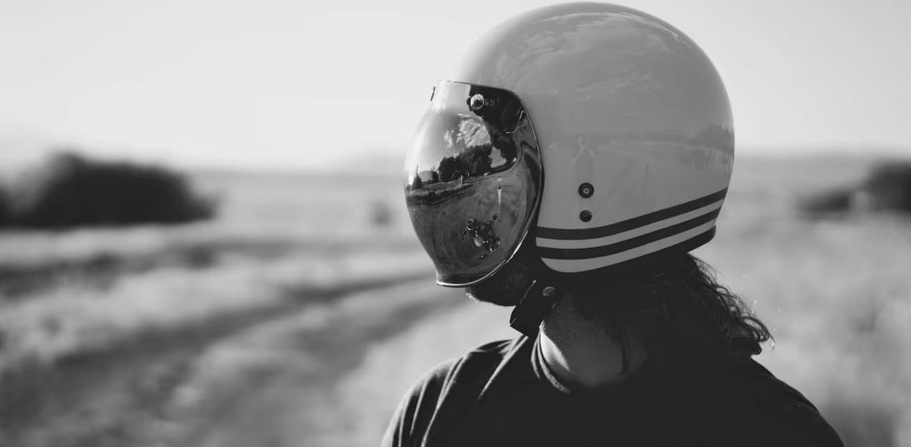 Σαρωτικός Έλεγχος για Κράνη: Αναλυτικά τα Πρόστιμα και οι Παραβάσεις στους Δρόμους