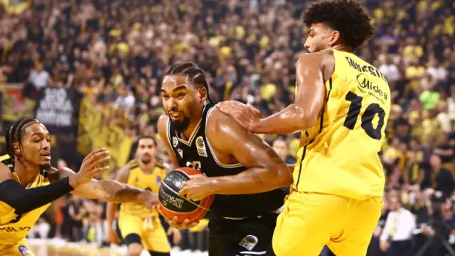 Ραντεβού στο “Παλατάκι”: Πού θα παρακολουθήσετε το μεγάλο ντέρμπι ΠΑΟΚ – Άρης για την Basket League