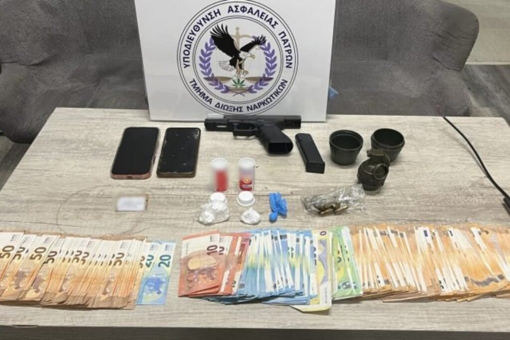 Συγκλονιστικές εξελίξεις στην Πάτρα: Φερόμενος διακινητής ναρκωτικών χτύπησε αστυνομικούς, βρέθηκε χειροβομβίδα σε κοτέτσι