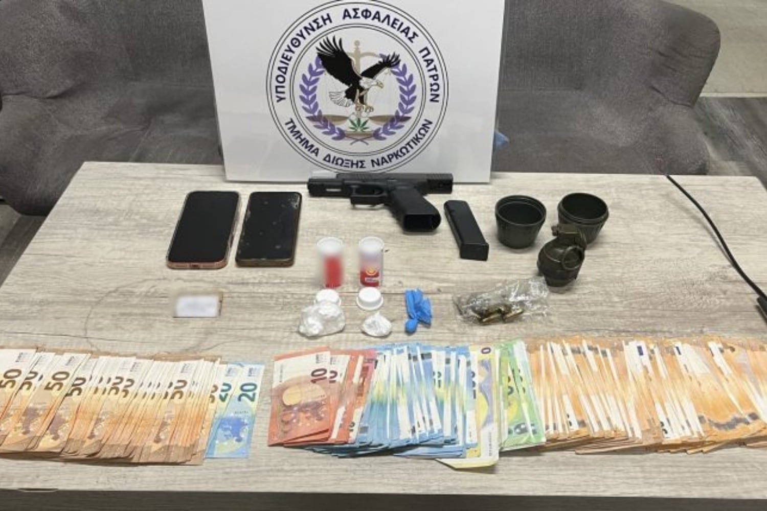 Συγκλονιστικές εξελίξεις στην Πάτρα: Φερόμενος διακινητής ναρκωτικών χτύπησε αστυνομικούς, βρέθηκε χειροβομβίδα σε κοτέτσι