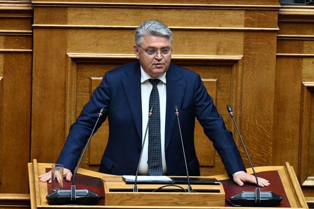 Νατσιός στη Βουλή: «Ο Μητσοτακισμός είναι ένα καθεστώς παρακμής που διαβρώνει τα θεμέλια του κράτους»