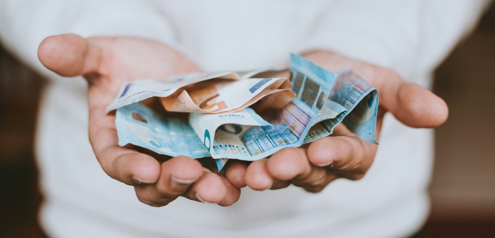 Τράπεζα της Ελλάδος: Ο Προϋπολογισμός Γεννά Ταμειακό Πλεόνασμα 920 εκατομμυρίων Ευρώ το Πρώτο Τρίμηνο του Έτους