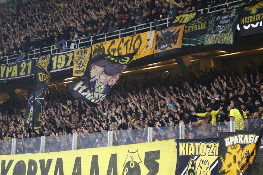 Νέα Φιλαδέλφεια: Συλλήψεις πριν το ΑΕΚ-Ράγιο Βαγιεκάνο για κατοχή ναρκωτικών και πυροτεχνημάτων