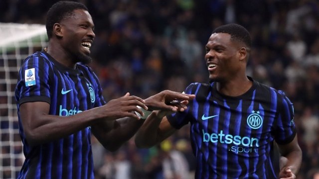 Ίντερ – Κάλιαρι 3-0, Serie A: Νίκησε και… αγκαλιάζει το Scudetto!