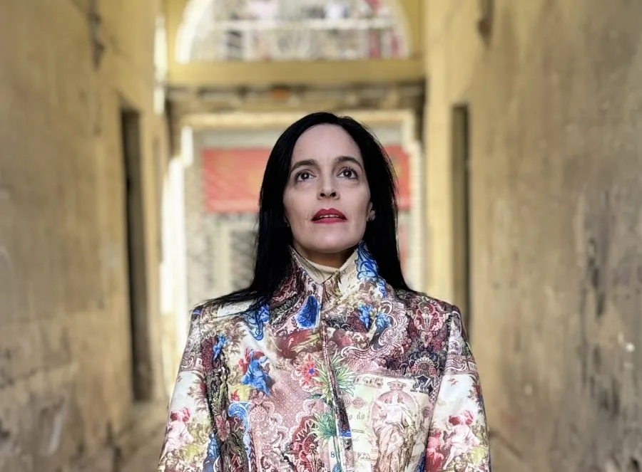 Η Χριστίνα Μαξούρη Επιστρέφει στο Θέατρο ΜΕΤΣ με «Τραγούδια για τον πόνο του ανθρώπου και των πραγμάτων» – Τρεις Επιπλέον Ημερομηνίες!