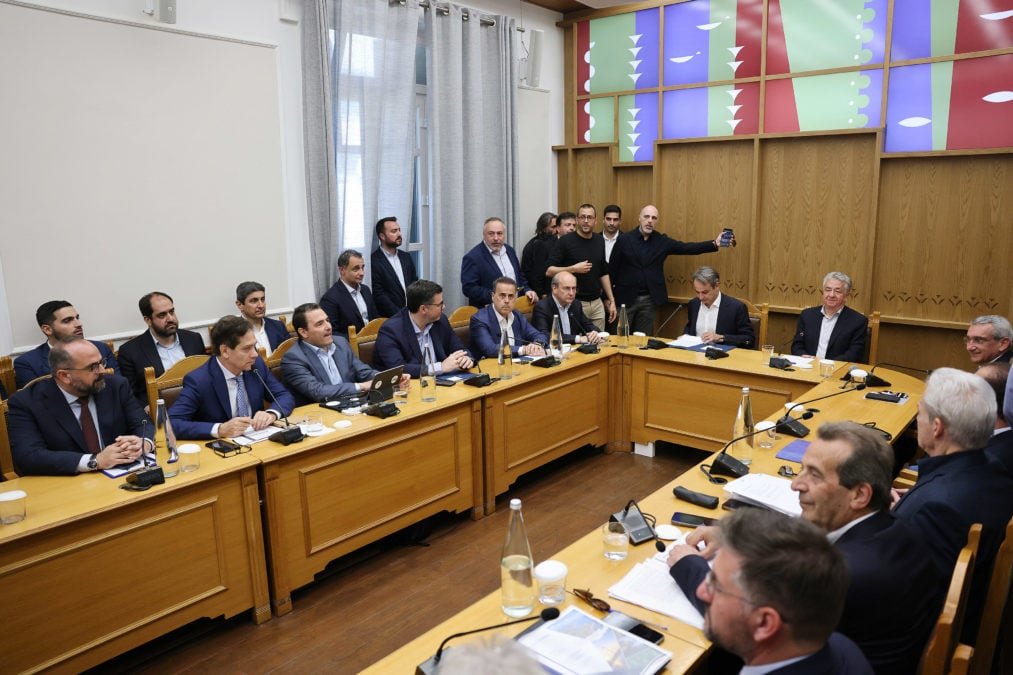 Κυριάκος Μητσοτάκης στο Ηράκλειο: Στρατηγικές Λύσεις για την Αντιμετώπιση της Λειψυδρίας