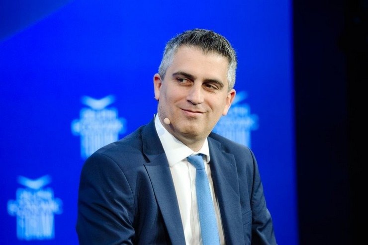 Χρίστος Δήμας στο Οικονομικό Φόρουμ Δελφών: Επενδύσεις σε Υποδομές, Έρευνα και Καινοτομία για την Ανάπτυξη της Παραγωγικότητας