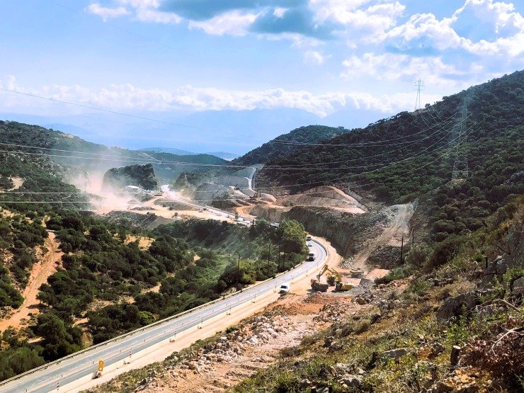 ΒΟΑΚ: Εντατικοποίηση Έργων σε Όλη την Κρήτη – Έμφαση στην Οδική Ασφάλεια και την Επέκταση