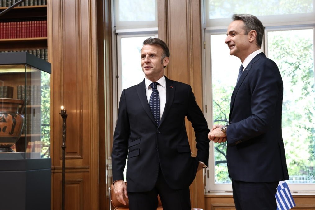 Μακρόν και Μητσοτάκης: Έκκληση για παράταση αποπληρωμής χρέους πανδημίας και νέα ευρωπαϊκά ομόλογα