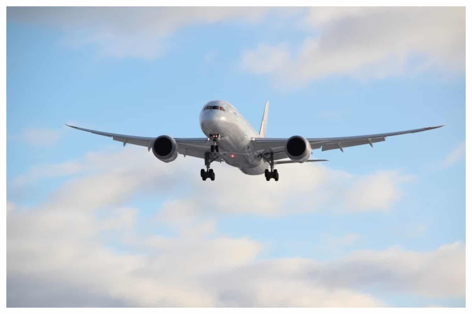 Περιστατικό μέθης σε πτήση για Ηράκλειο: Μαθητές στο νοσοκομείο, συλλήψεις μαθητή και καθηγητή