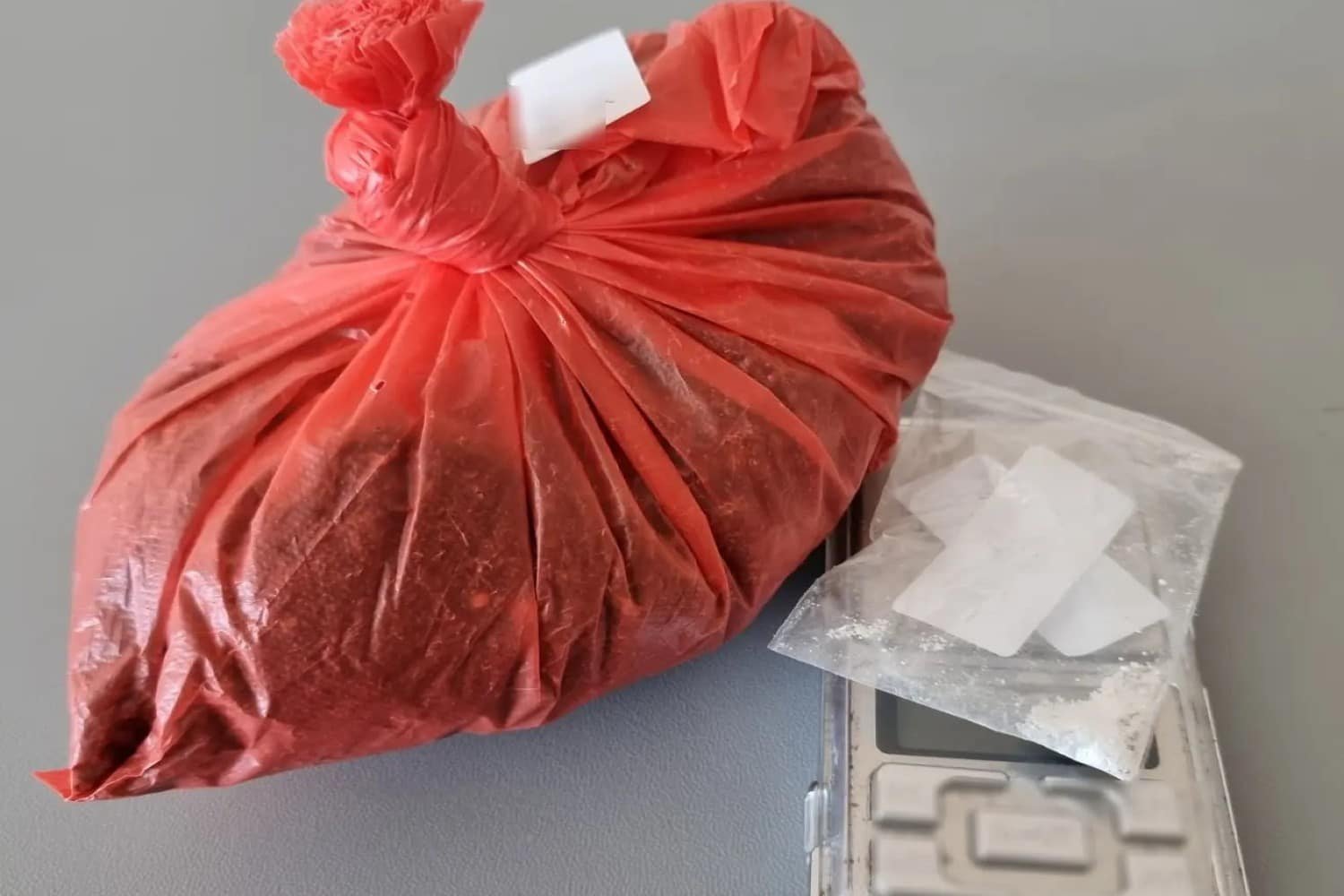 Συναγερμός στην Κέρκυρα: Δύο Συλλήψεις για Διακίνηση Ναρκωτικών, Κατασχέθηκαν Κοκαΐνη και Κάνναβη