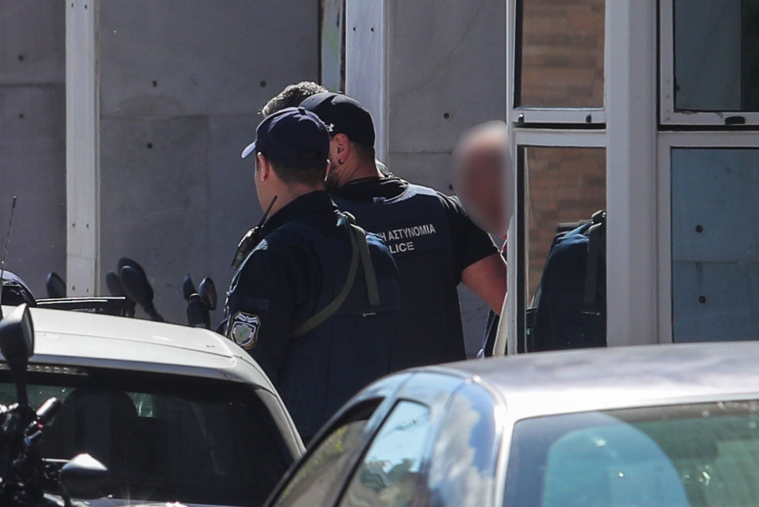 89χρονος που άνοιξε πυρ σε ΕΦΚΑ και Εφετείο: Έλαβε προθεσμία για απολογία – «Δεν μπορεί να προφυλακιστεί λόγω ηλικίας»