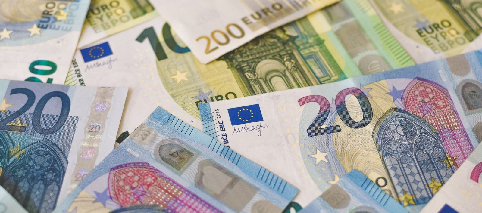 e-ΕΦΚΑ και ΔΥΠΑ: Ολοκληρώνονται οι πληρωμές – Δείτε ποιοι λαμβάνουν σήμερα χρήματα