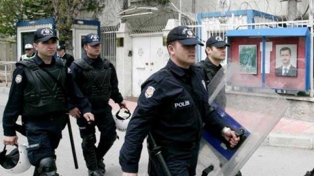 Πρωτομαγιά στην Τουρκία: Δύο Όψεις – Ένταση στην Κωνσταντινούπολη, Ειρήνη σε Άλλες Πόλεις