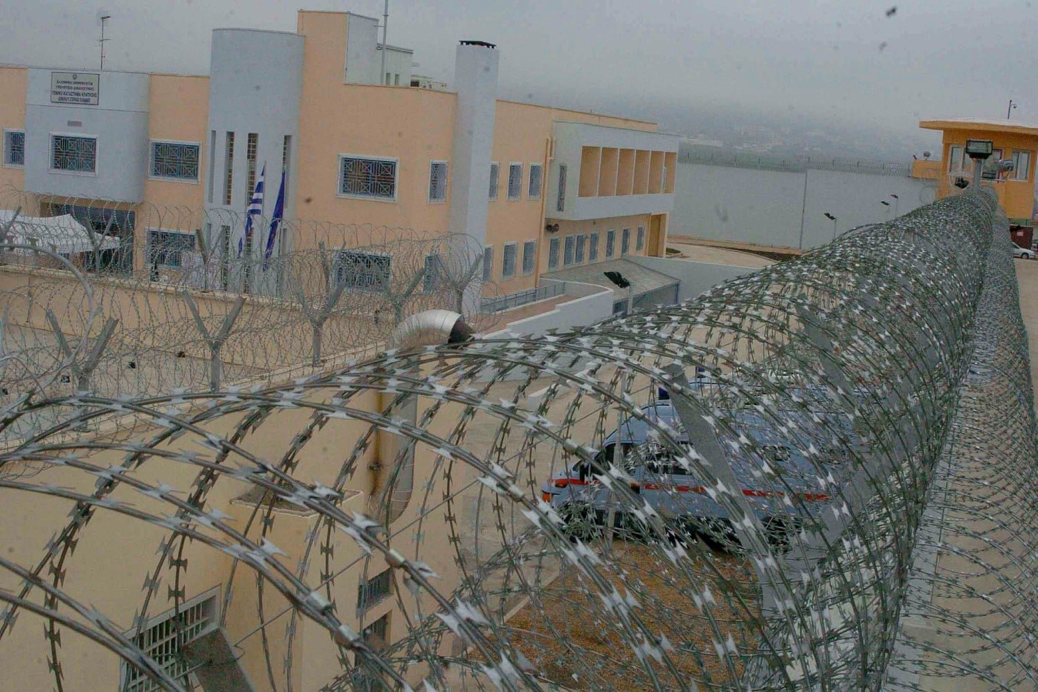 Σοβαρό Επεισόδιο Φυλακών Δομοκού: Κρατούμενος τραυματίστηκε σοβαρά από αυτοσχέδιο όπλο την Πρωτομαγιά