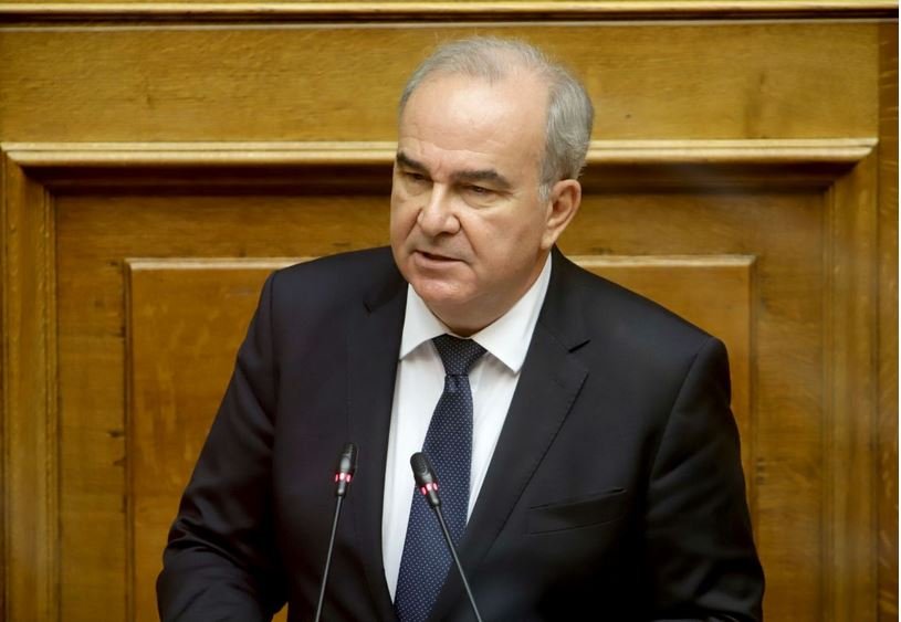 «Ξεκινώ Επιχειρηματικά»: Ξεκινούν οι αιτήσεις για επιδοτήσεις έως 36.000€ για νέους πτυχιούχους – Όσα ανέφερε ο Νίκος Παπαθανάσης