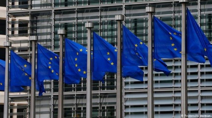 ΕΕ: Eπιθυμεί να ενισχύσει τους δεσμούς της με τη Συρία