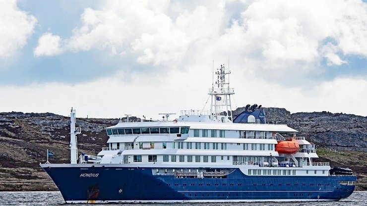 Χανταϊός στο κρουαζιερόπλοιο MV Hondius: Δύο επιβάτες διαγνώσθηκαν θετικοί, αυστηρά μέτρα απομάκρυνσης