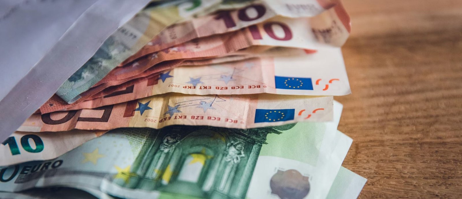 Ανακαίνιση Ακινήτου: Έκπτωση έως 3.200€ στον Φόρο Εισοδήματος – Ποιοι Δικαιούνται και Πώς να την Εξασφαλίσουν