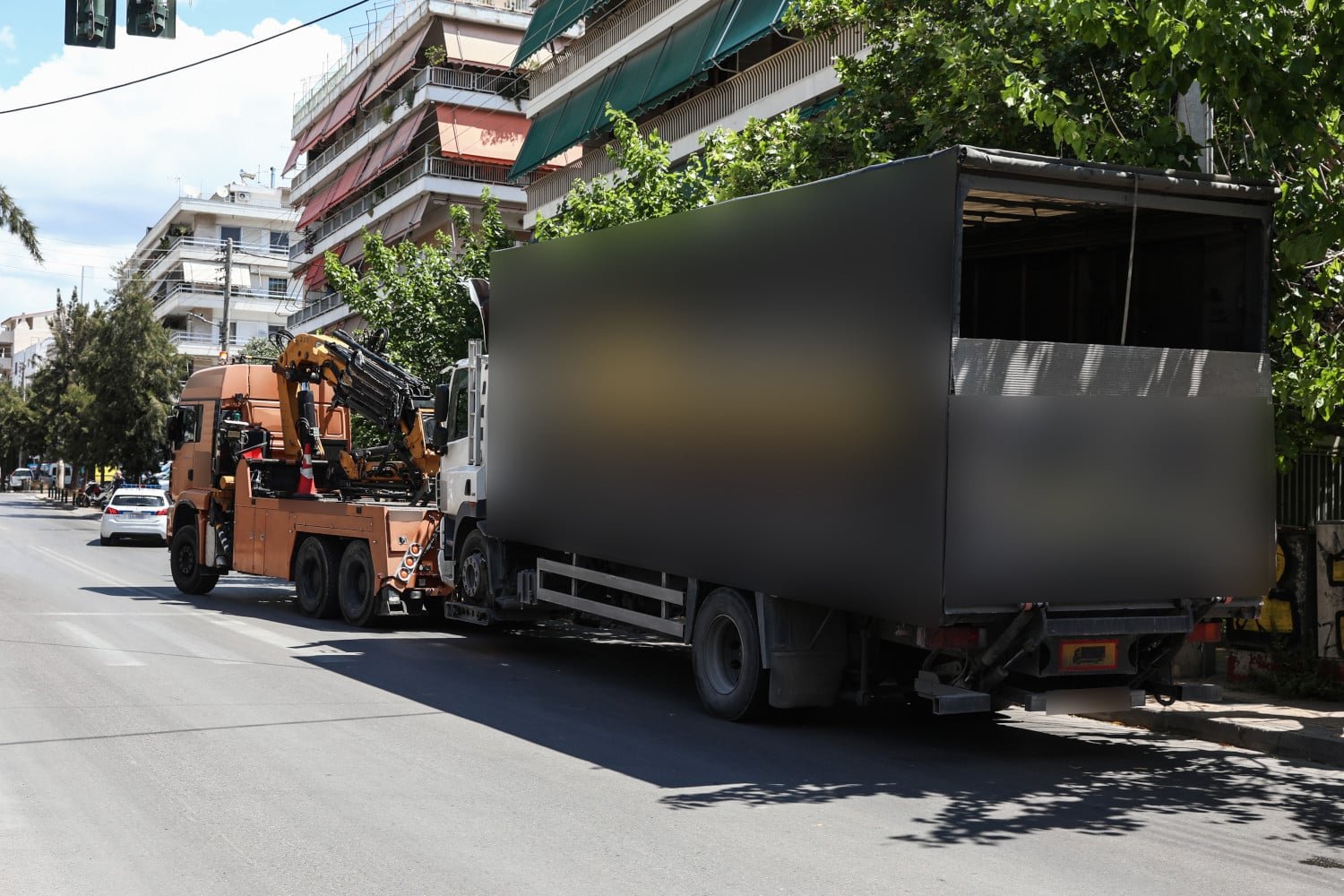 Άνω Πατήσια: Σοκαριστικό βίντεο καταγράφει τη στιγμή που φορτηγό παρασύρει θανάσιμα ηλικιωμένη – Αναλυτικά πώς συνέβη το τραγικό δυστύχημα