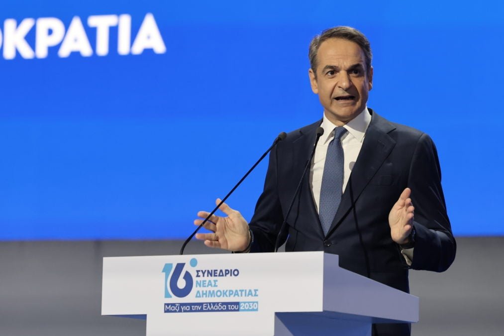 Κυριάκος Μητσοτάκης: «Πάμε Μαζί για την Ελλάδα του 2030» – Αποκλειστικές Στιγμές από τα Παρασκήνια του Συνεδρίου της Νέας Δημοκρατίας