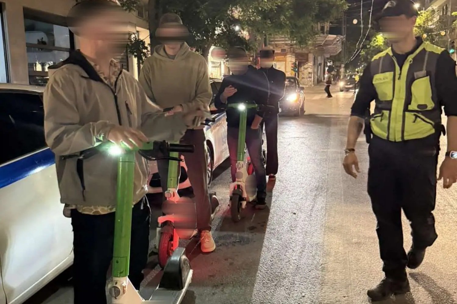Αυστηροί Έλεγχοι Τροχαίας για Ηλεκτρικά Πατίνια στην Αττική: 250 Πρόστιμα για Επικίνδυνη Οδήγηση και Παραβάσεις