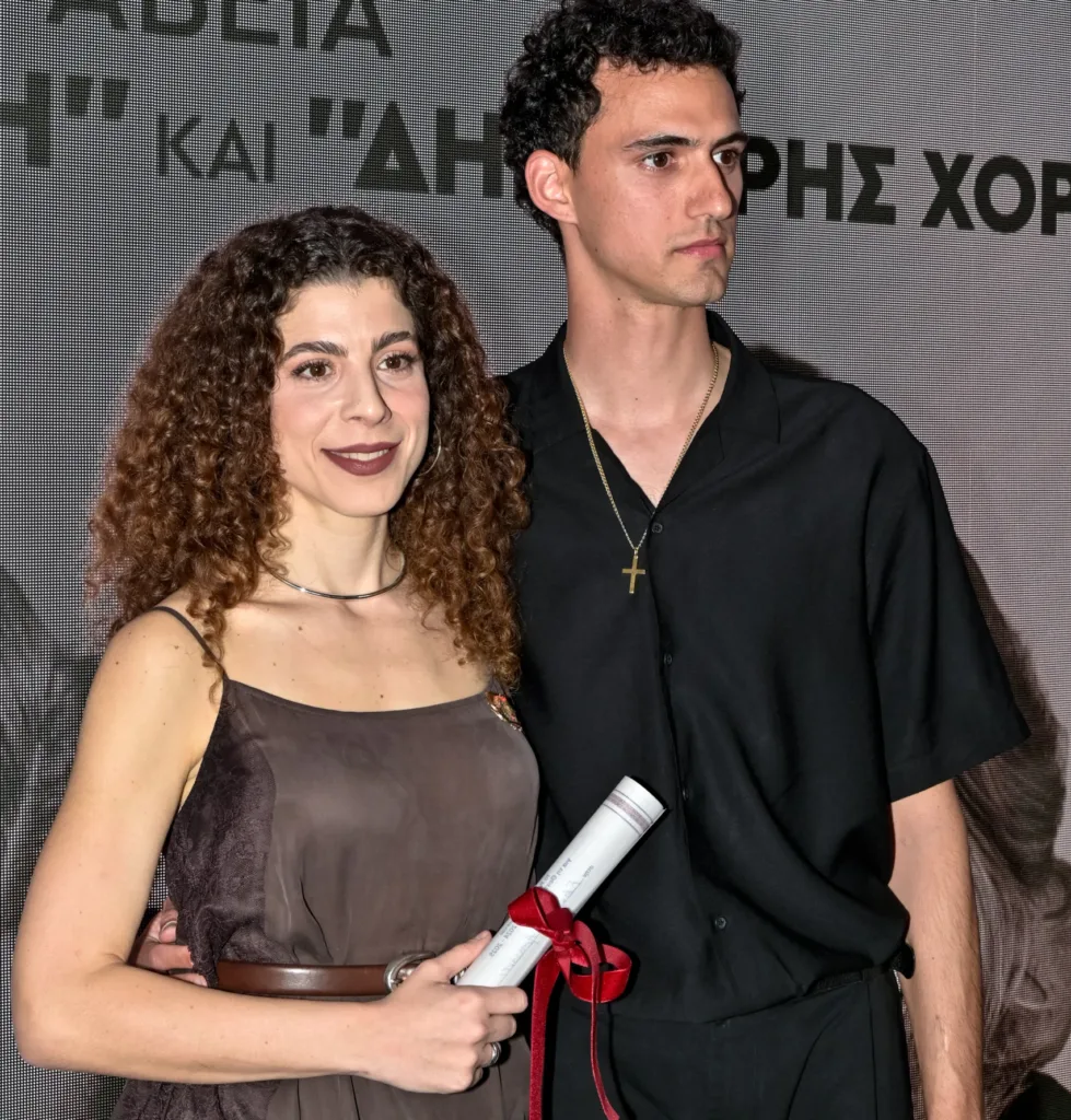 Έβελυν Ασουάντ και Βασίλης Μπούτσικος οι μεγάλοι νικητές στα Θεατρικά Βραβεία «Μελίνα Μερκούρη» & «Δημήτρης Χορν» για τη σεζόν 2024-2025