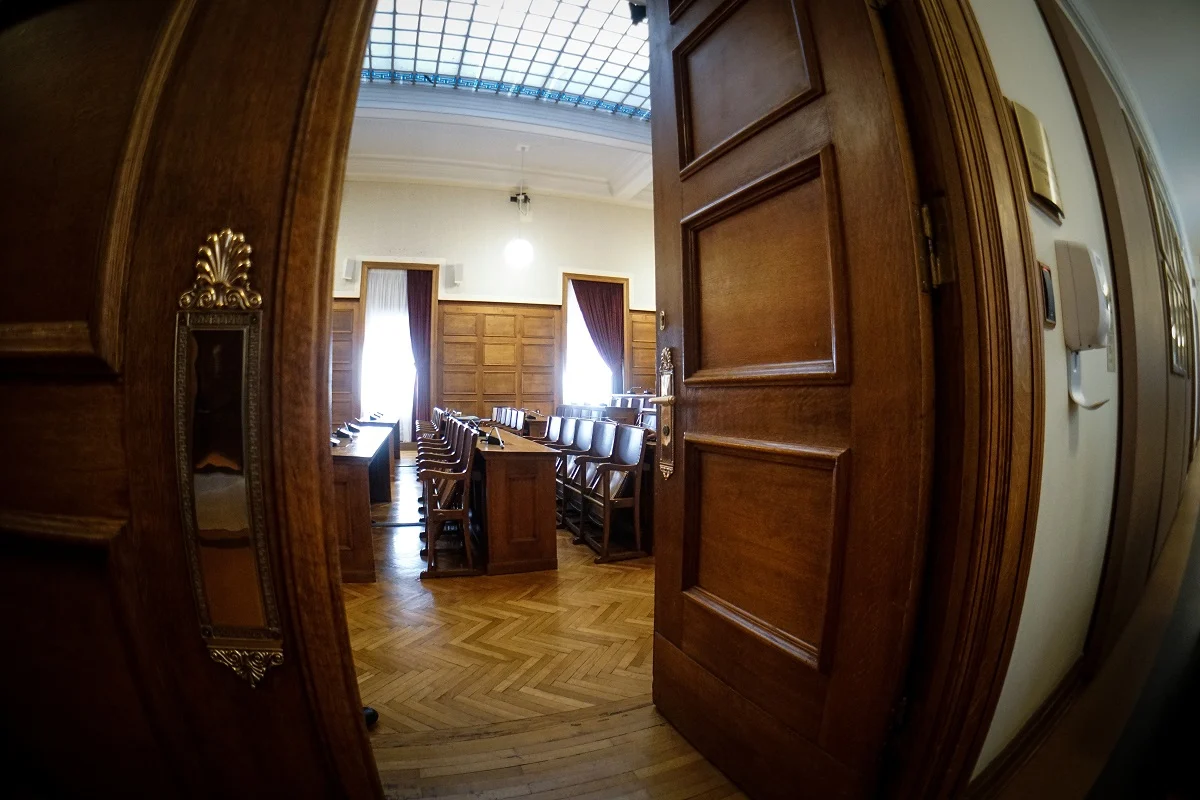 Επιτροπή Θεσμών της Βουλής: Προγραμματίζονται ακροάσεις για Τζαβέλλα και Δεμίρη την Τετάρτη – «Νίκη των κοινοβουλευτικών διαδικασιών» δηλώνει η Ζωή Κωνσταντοπούλου