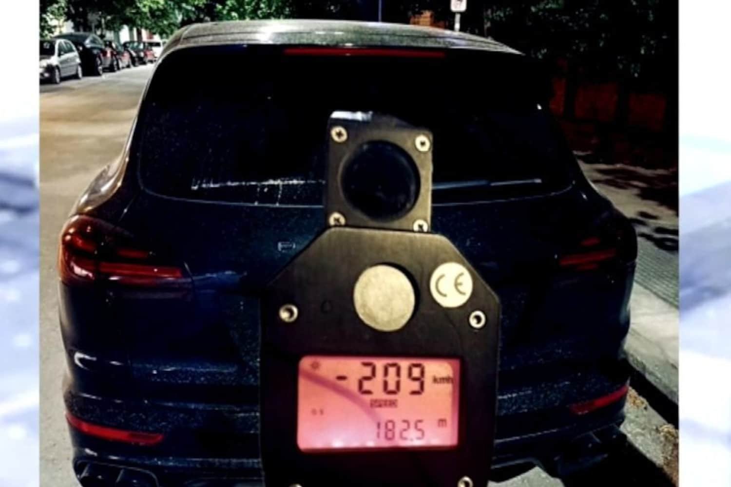 Θεσσαλονίκη: 12 μήνες φυλακή με αναστολή για οδηγό που έτρεχε με 209 χλμ/ώρα στην Περιφερειακή – Τι είπε στο δικαστήριο