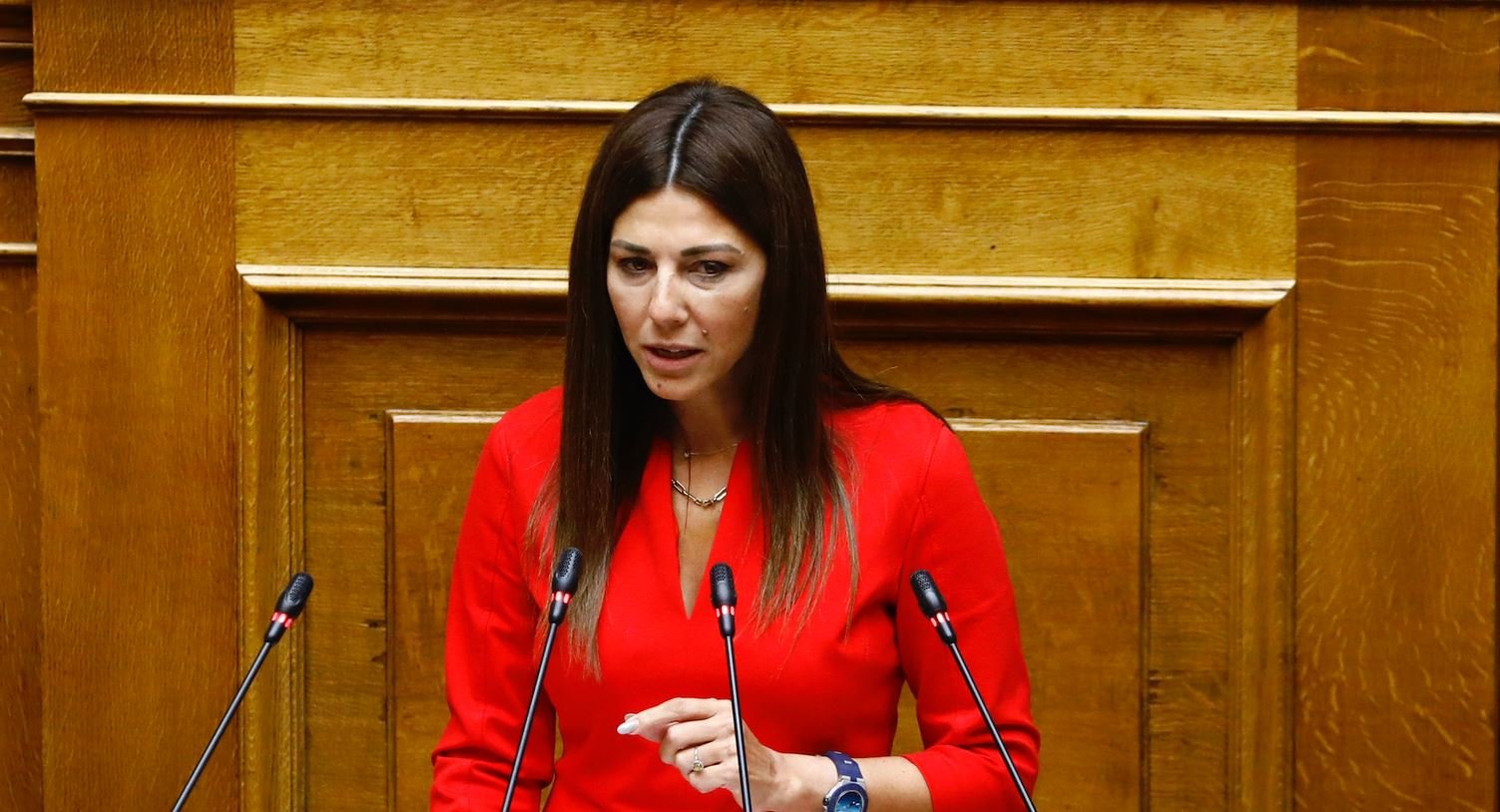 Σοφία Ζαχαράκη: Διευκρινίσεις για τους Διορισμούς Εκπαιδευτικών και Ανακοινώσεις για Νέες Φοιτητικές Εστίες